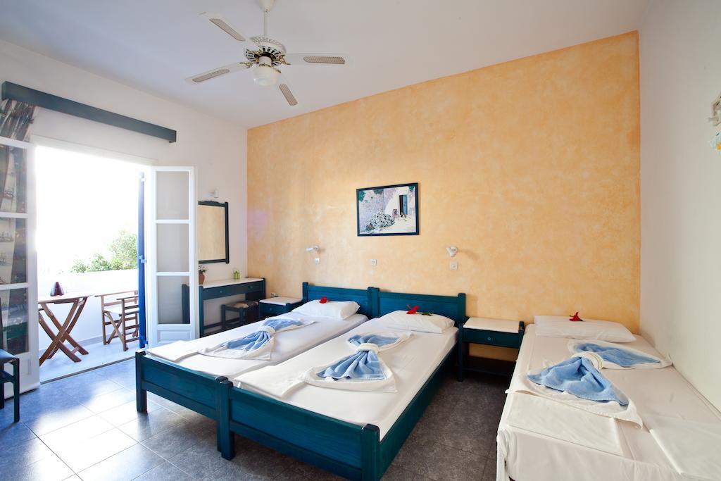 Villa Anna Maria Alikí Pokoj fotografie